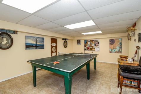 7 Crest Road New Brunswick NJ 08901