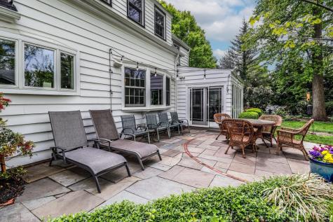 7 Crest Road New Brunswick NJ 08901