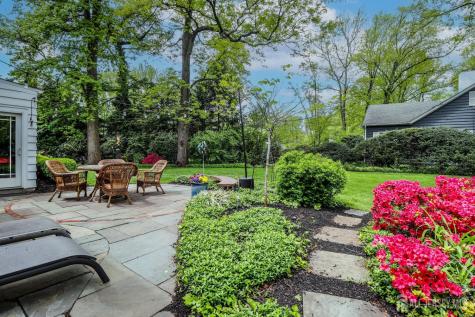 7 Crest Road New Brunswick NJ 08901