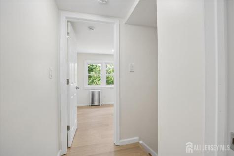 122 Fernhead Avenue Spotswood NJ 08884