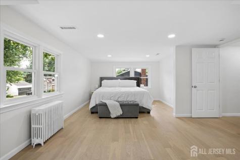 122 Fernhead Avenue Spotswood NJ 08884