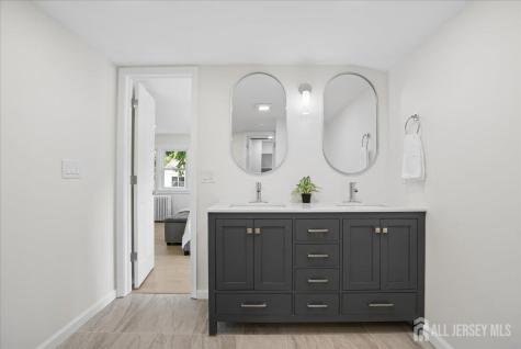 122 Fernhead Avenue Spotswood NJ 08884
