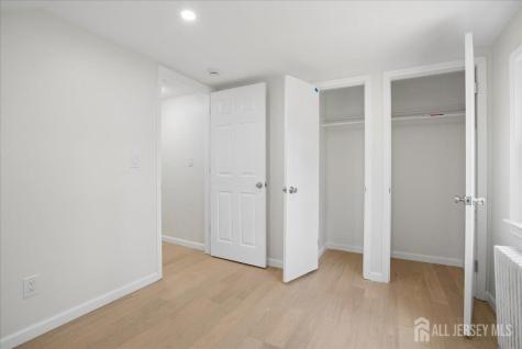 122 Fernhead Avenue Spotswood NJ 08884