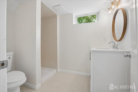 122 Fernhead Avenue Spotswood NJ 08884