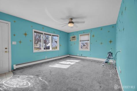 17 Hillcrest Avenue Edison NJ 08817