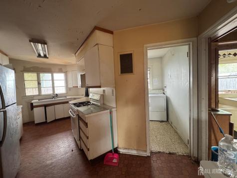 200 Cedar Avenue Highland Park NJ 08904