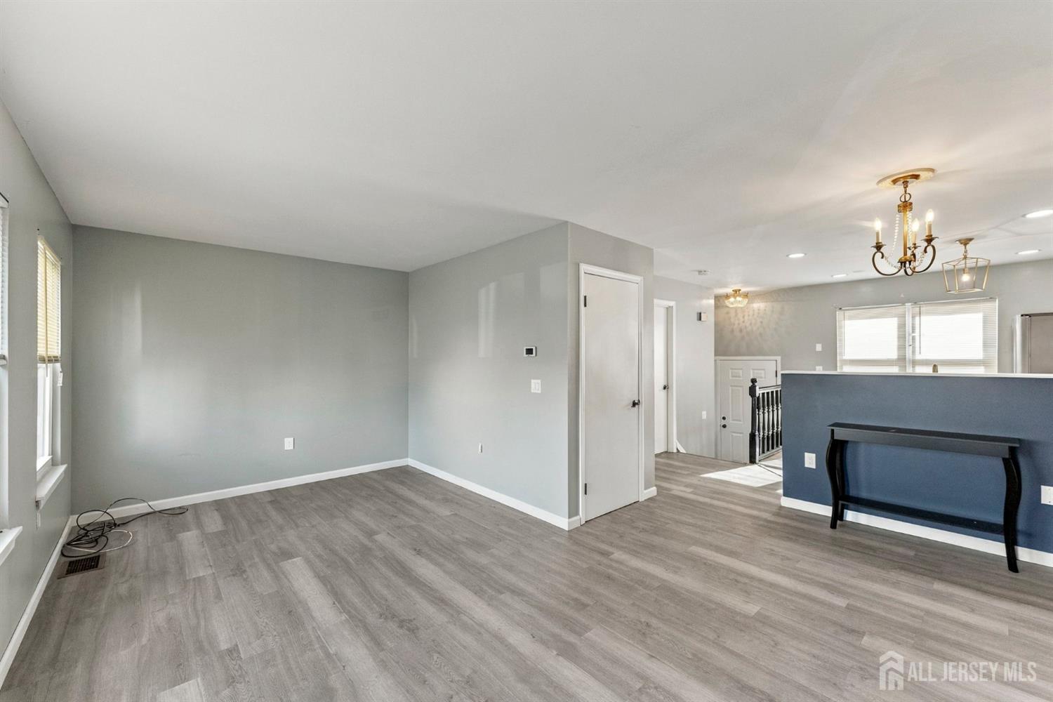 129 Fulton Court New Brunswick NJ 08901
