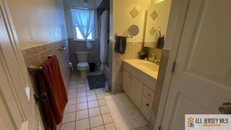 102 Gracey Street Edison NJ 08817