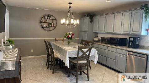 102 Gracey Street Edison NJ 08817