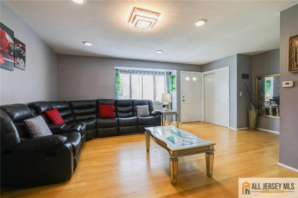 10 Quincy Circle South Brunswick NJ 08810