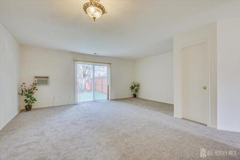112 Redbud Road Piscataway NJ 08854