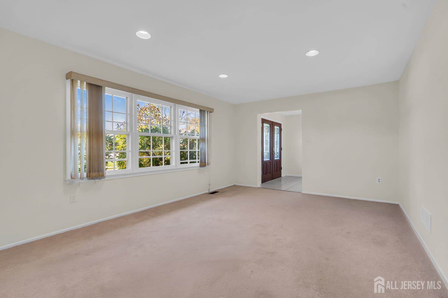 30 Hamilton Lane Plainsboro NJ 08536