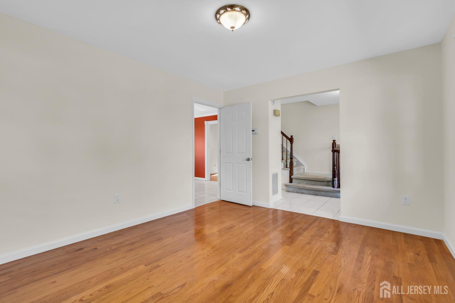 30 Hamilton Lane Plainsboro NJ 08536