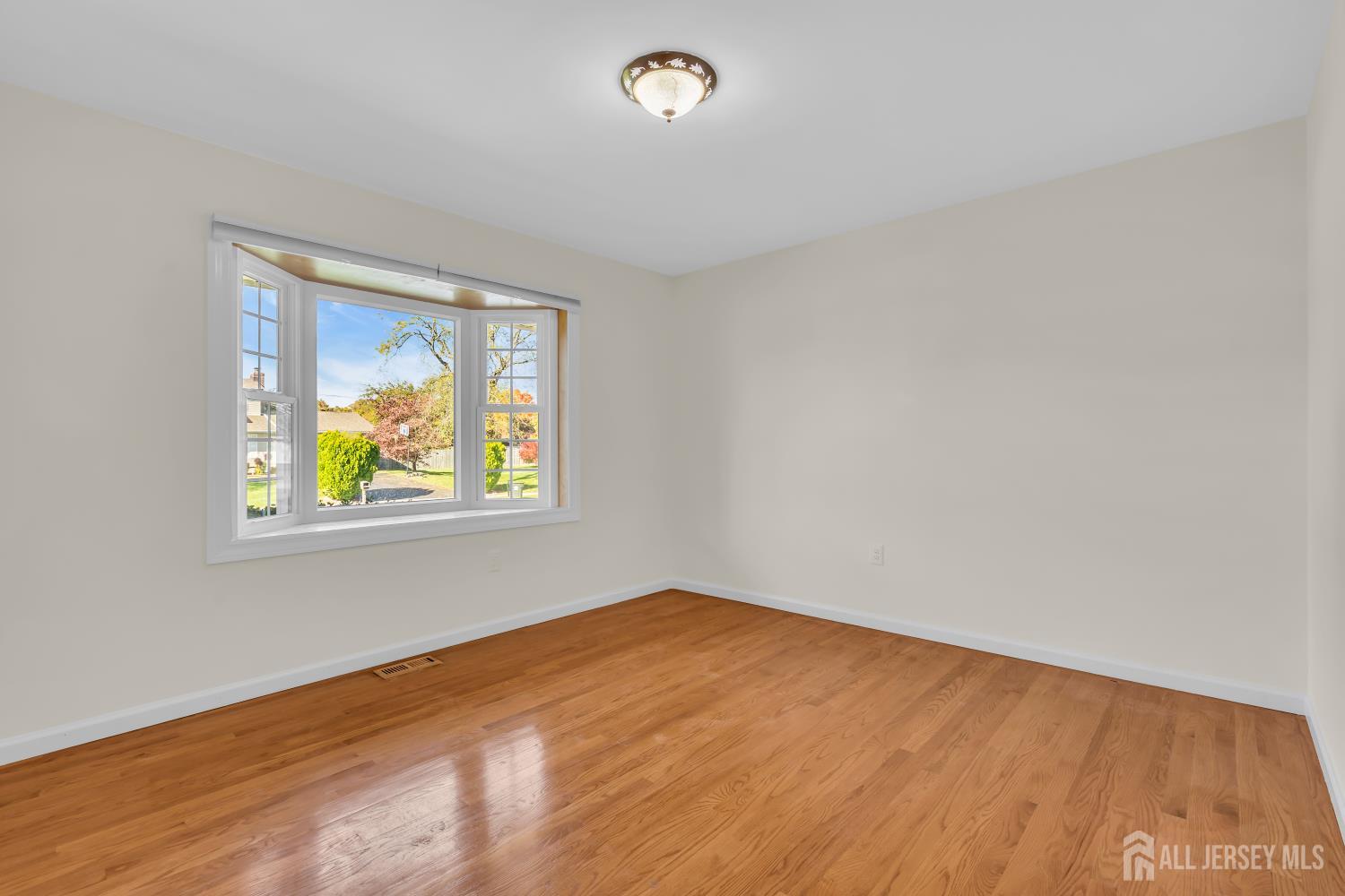 30 Hamilton Lane Plainsboro NJ 08536