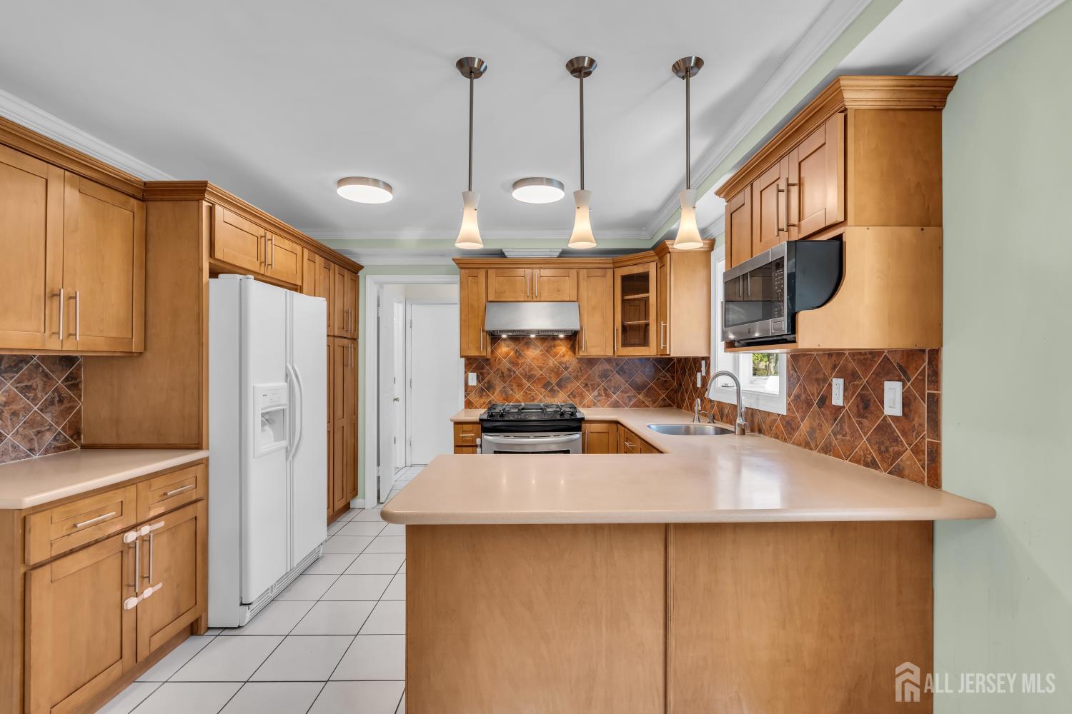 30 Hamilton Lane Plainsboro NJ 08536