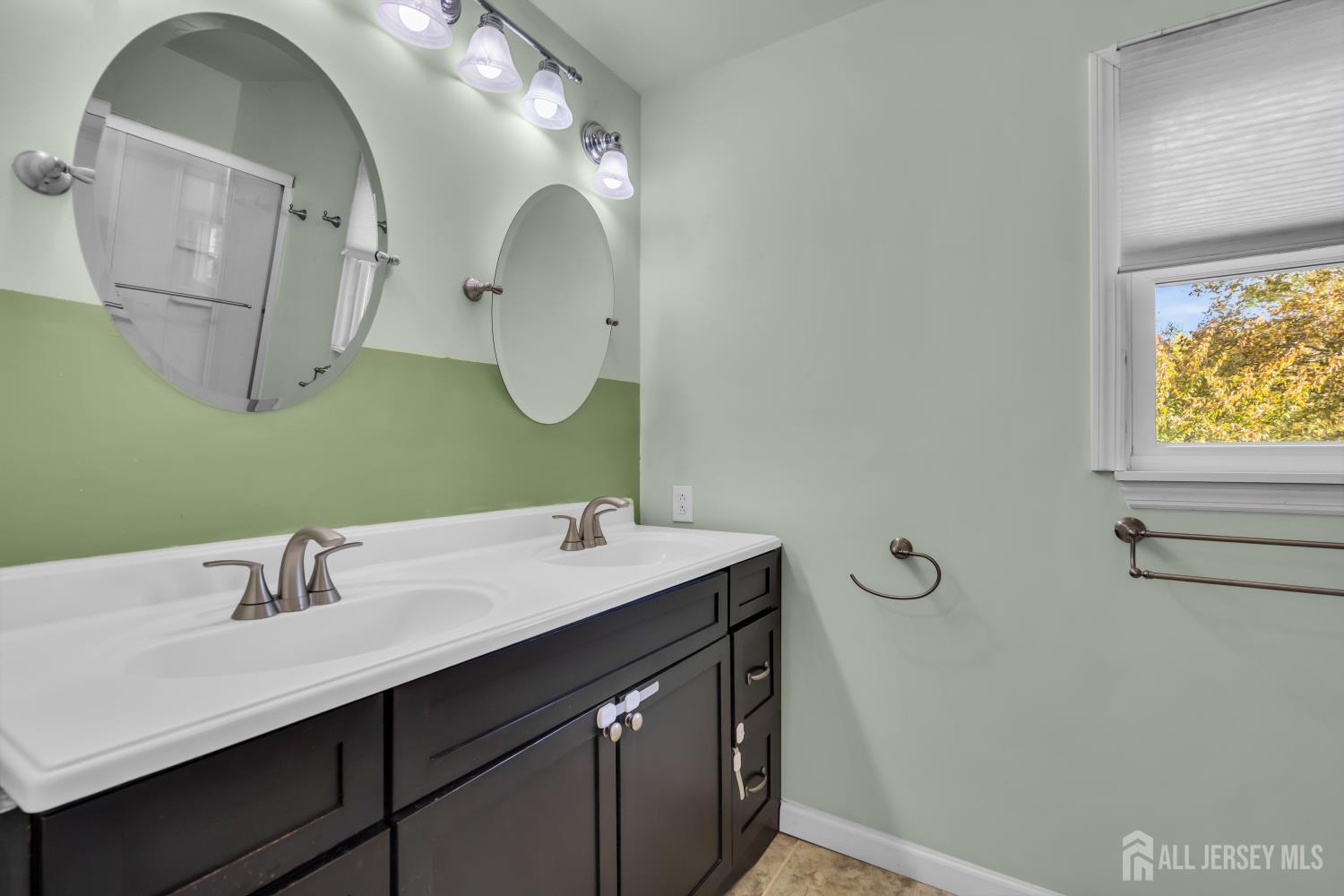 30 Hamilton Lane Plainsboro NJ 08536
