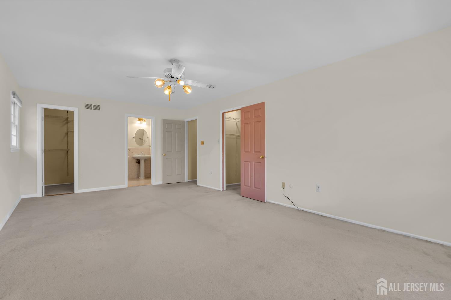 30 Hamilton Lane Plainsboro NJ 08536