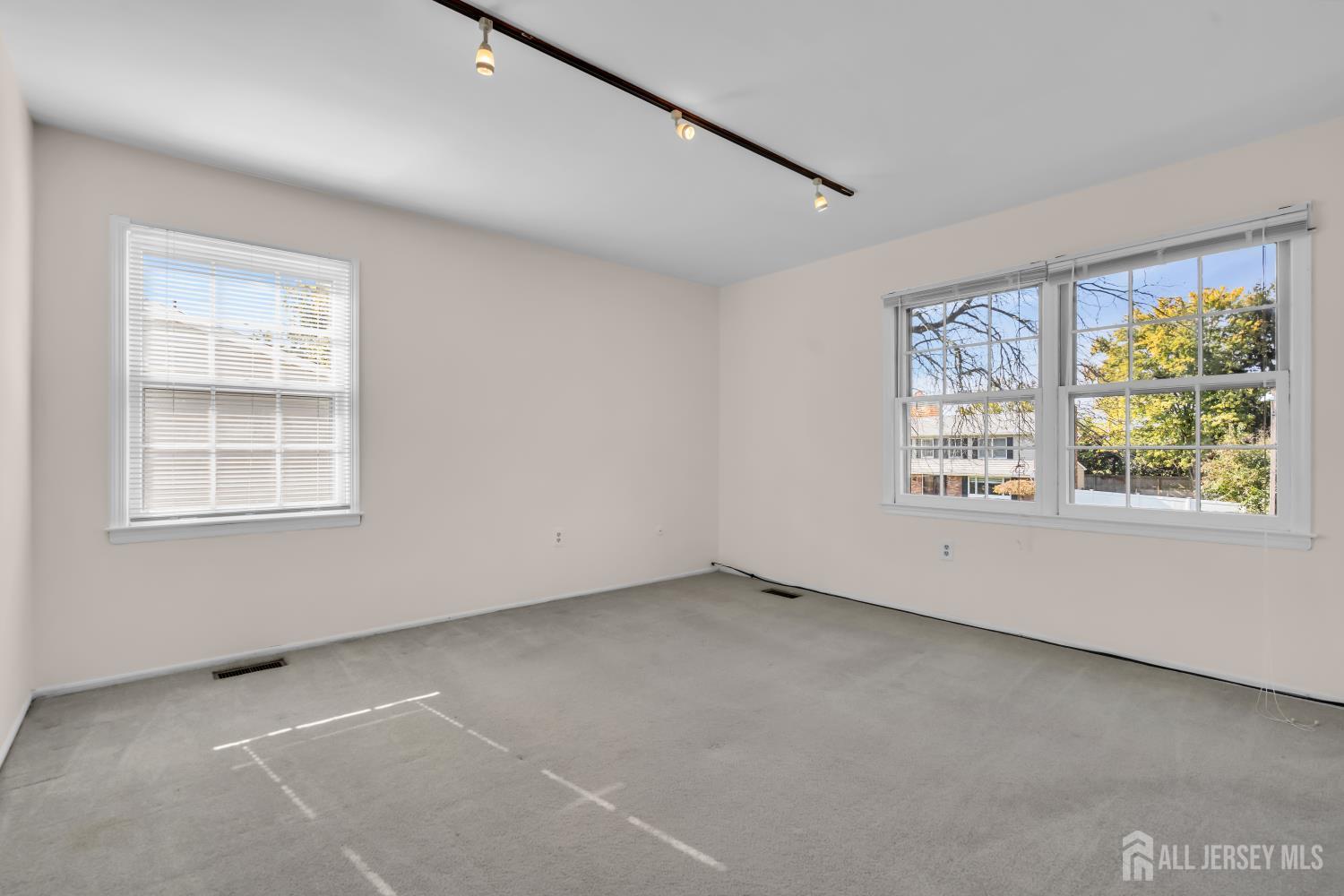 30 Hamilton Lane Plainsboro NJ 08536