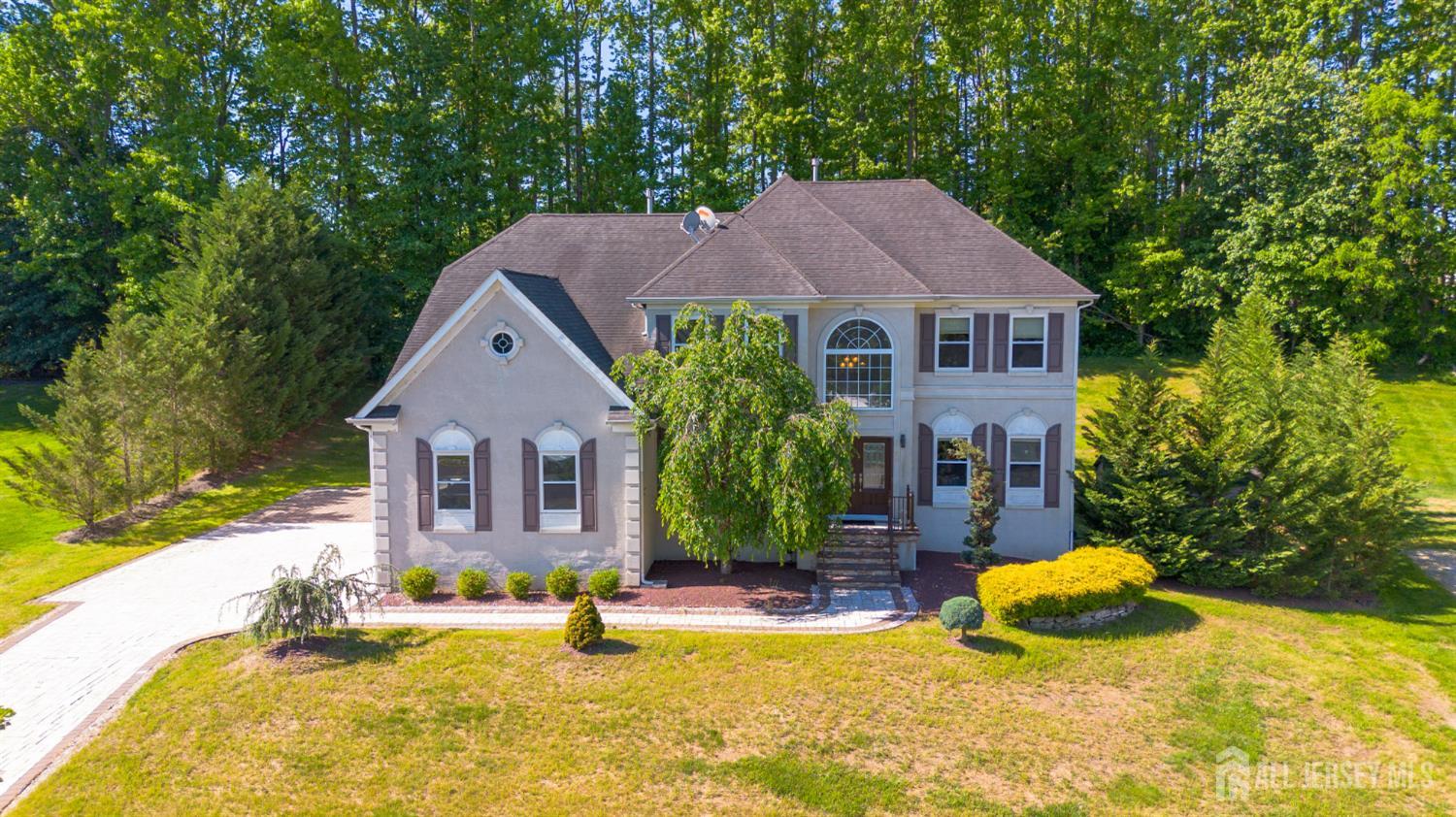 20 Forest Lane Monroe NJ 08831