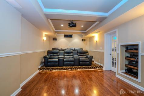 20 Forest Lane Monroe NJ 08831