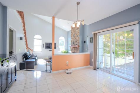 20 Forest Lane Monroe NJ 08831