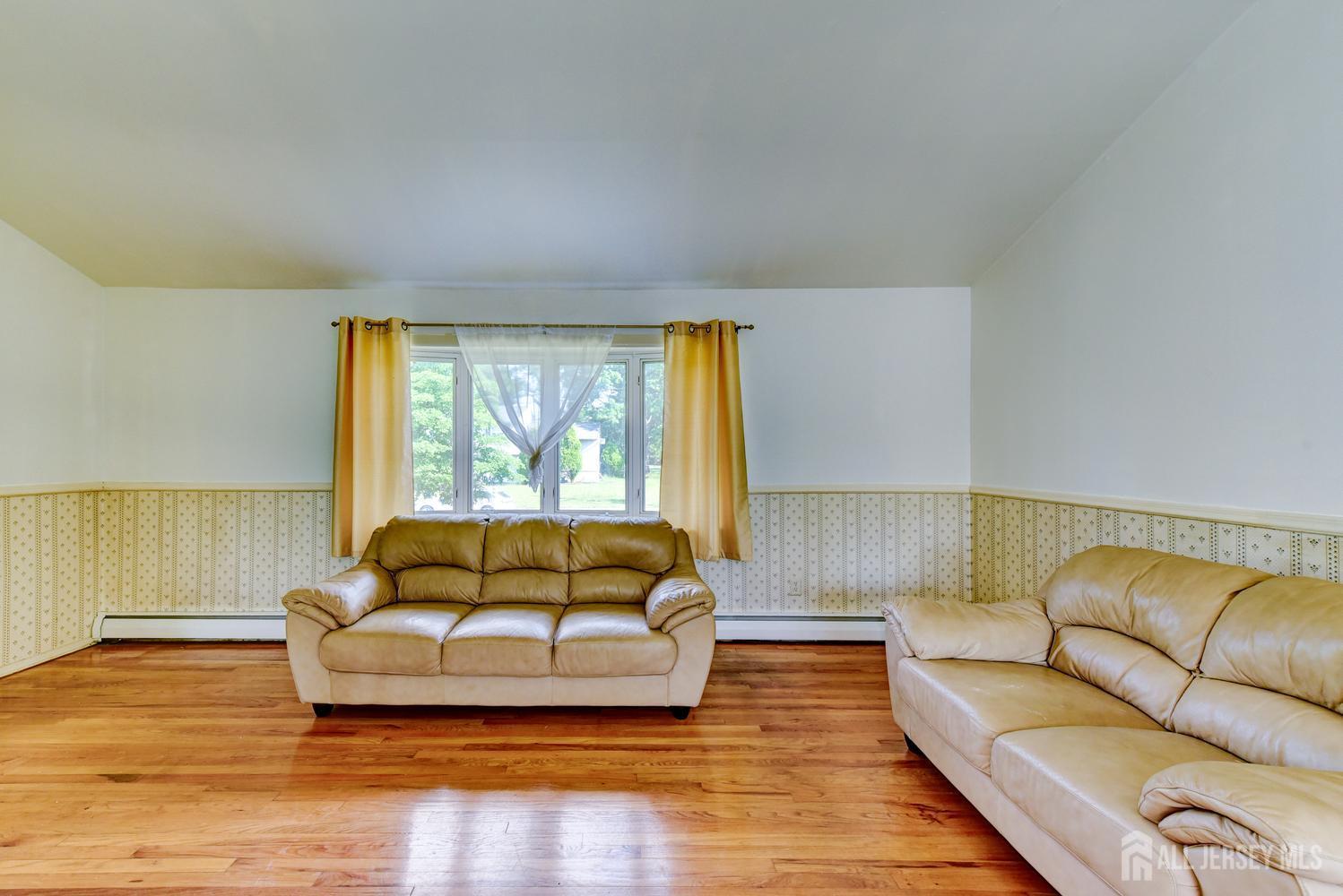 533 Ellis Parkway Piscataway NJ 08854
