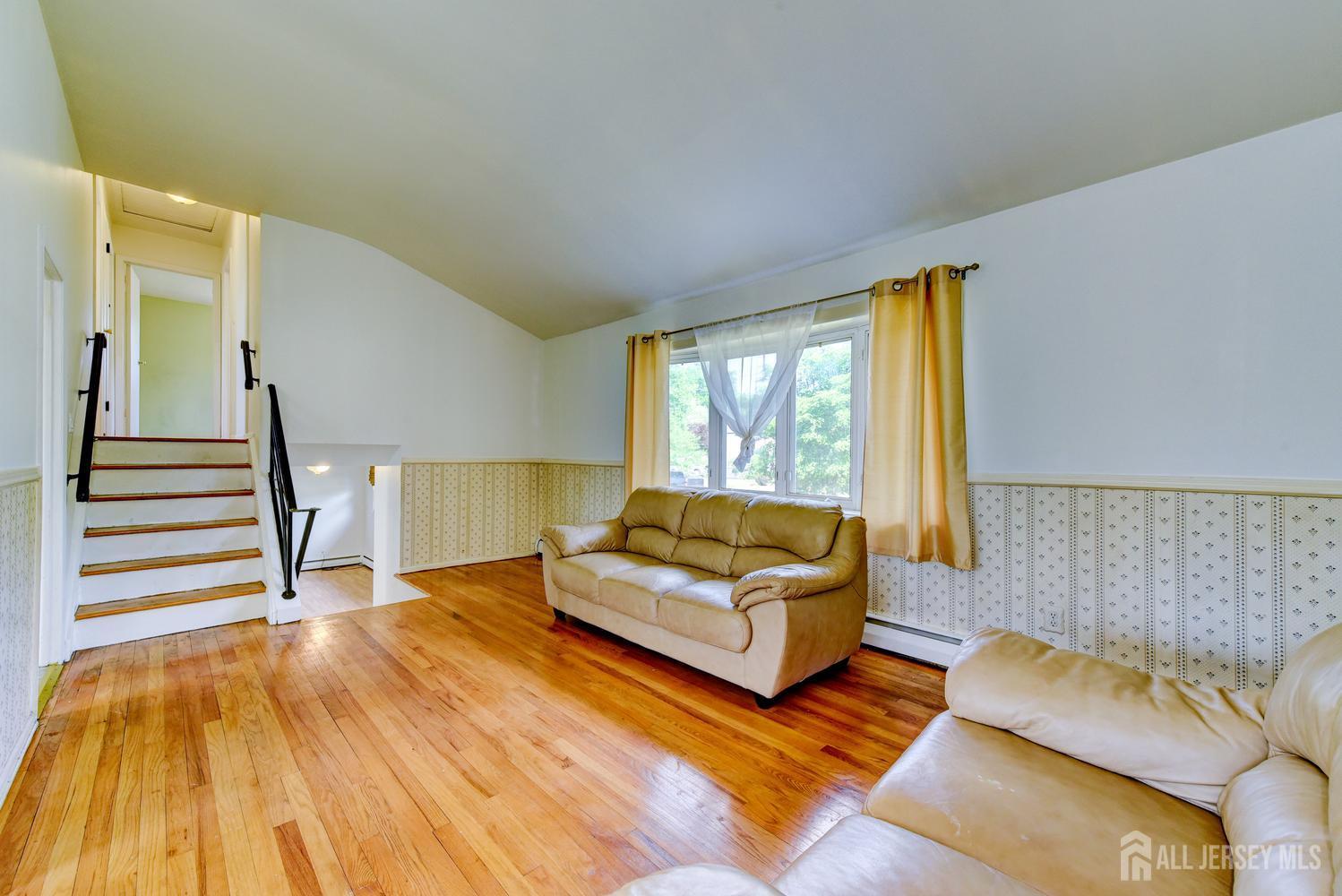 533 Ellis Parkway Piscataway NJ 08854