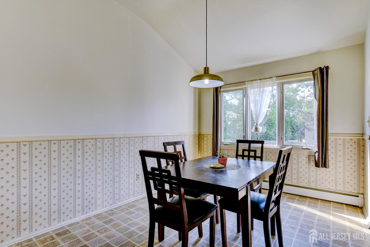 533 Ellis Parkway Piscataway NJ 08854