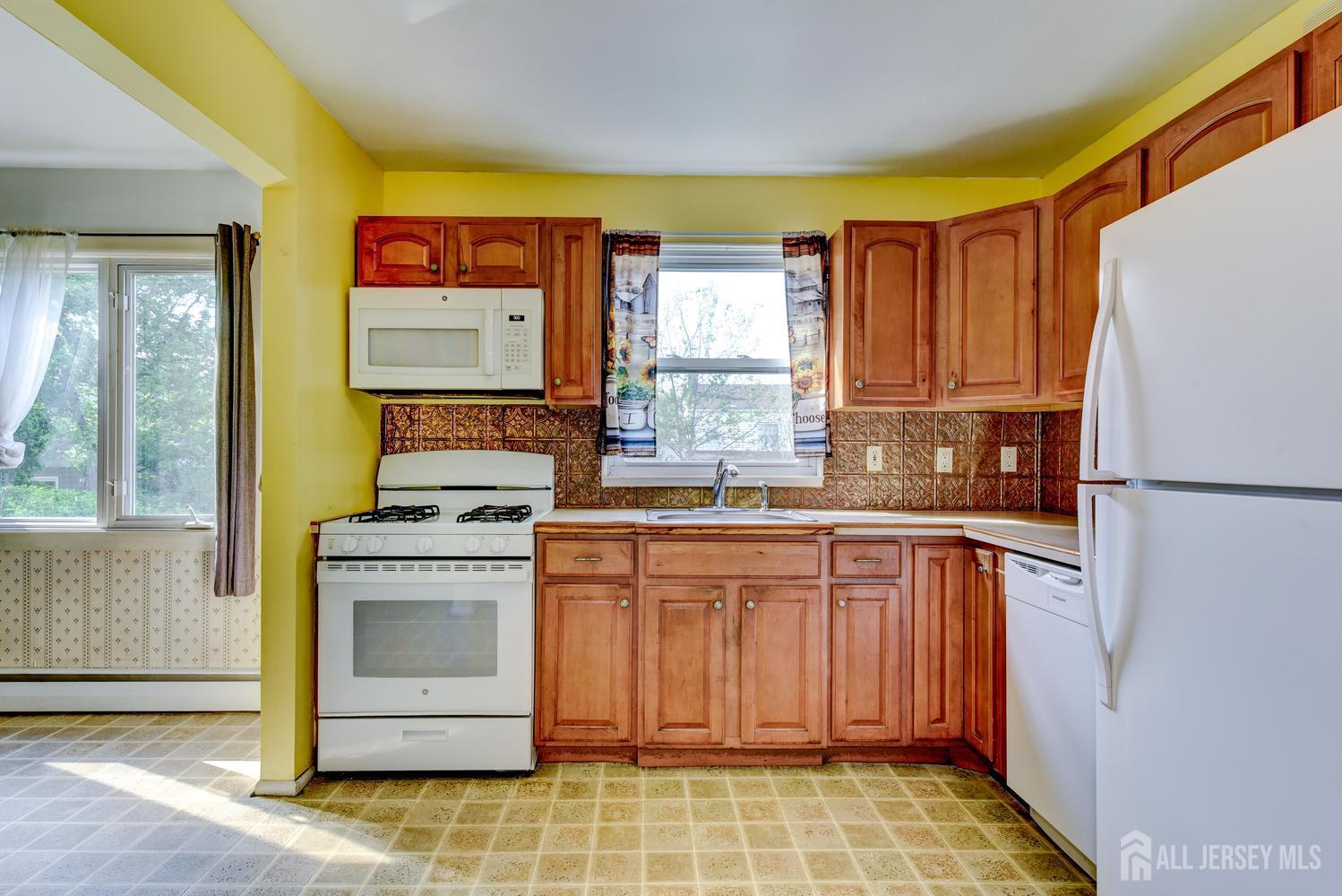 533 Ellis Parkway Piscataway NJ 08854