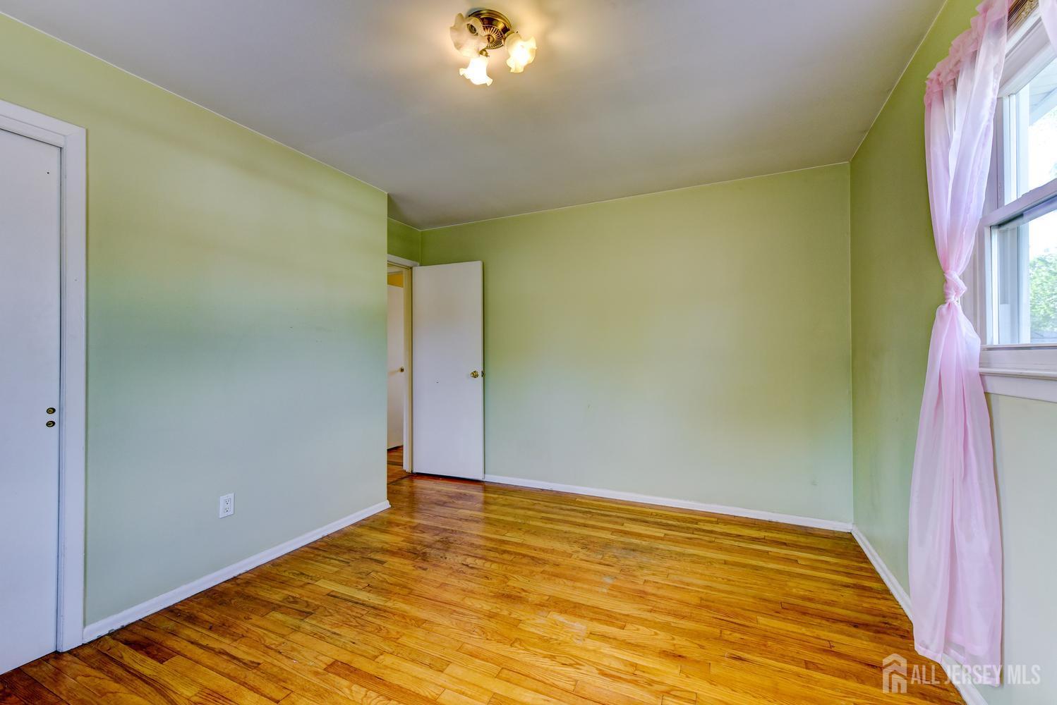 533 Ellis Parkway Piscataway NJ 08854