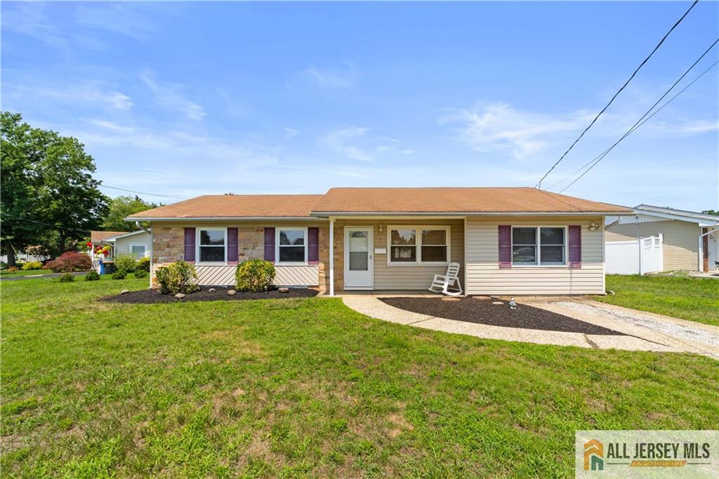 5 Forest Park Terrace Monroe NJ 08831