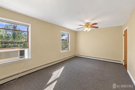 32 3 Street Fords NJ 08863