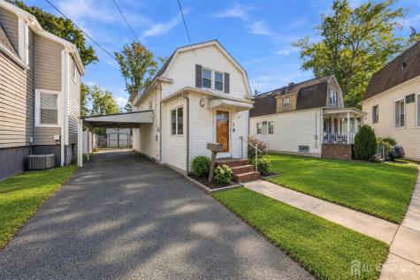 32 3 Street Fords NJ 08863