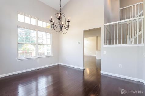 8 Pine Valley Lane Monroe NJ 08831