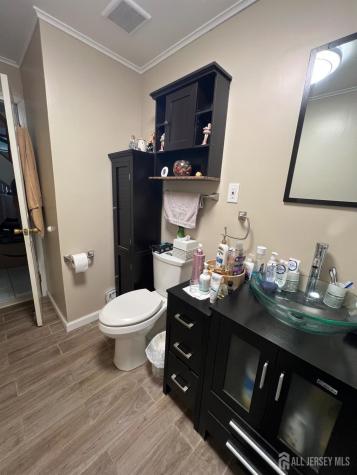 97 Hickory Street Carteret NJ 07008
