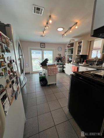 97 Hickory Street Carteret NJ 07008
