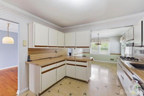 57 Mitchell Avenue Piscataway NJ 08854
