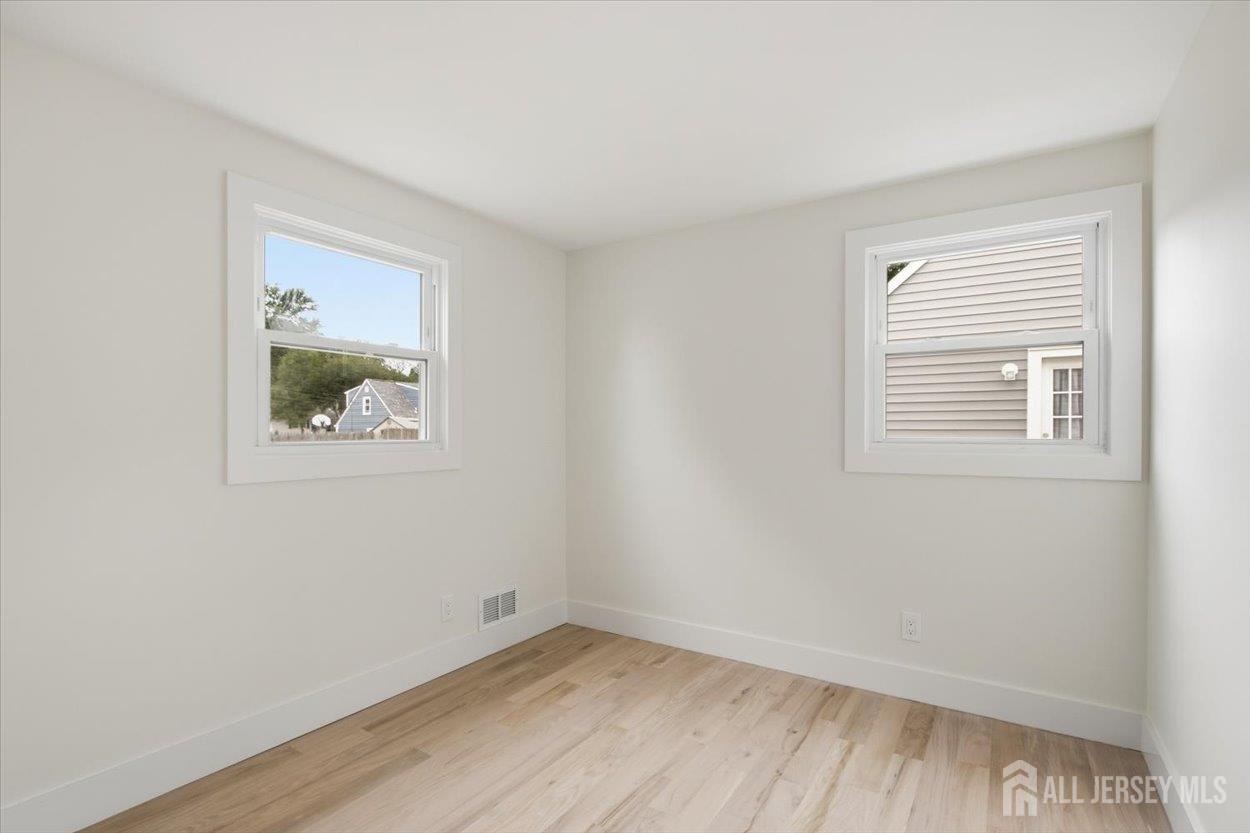421 1st Street Middlesex NJ 08846
