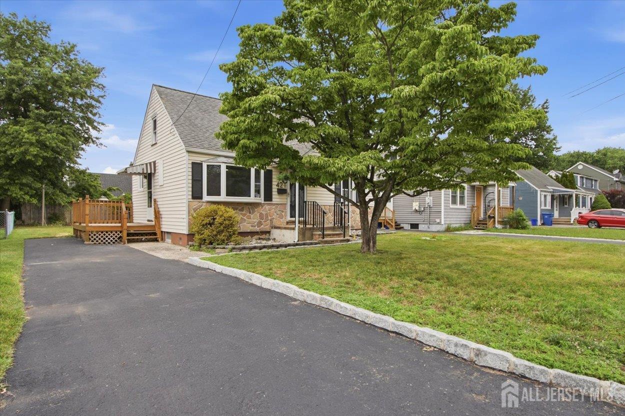 421 1st Street Middlesex NJ 08846