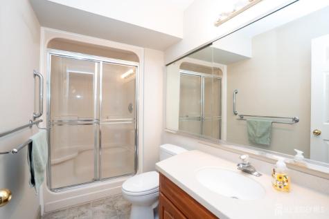 62 Fair Acres Court South Brunswick NJ 08540