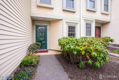 62 Fair Acres Court South Brunswick NJ 08540