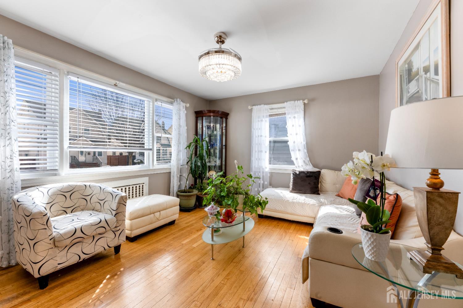 95 William Place Totowa NJ 07512
