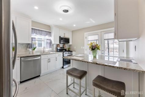 95 William Place Totowa NJ 07512