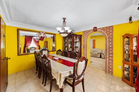 321 Manalapan Road Spotswood NJ 08884