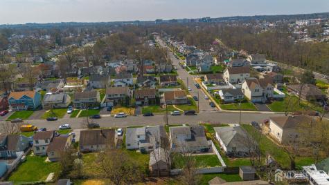 22 Grand Avenue Iselin NJ 08830