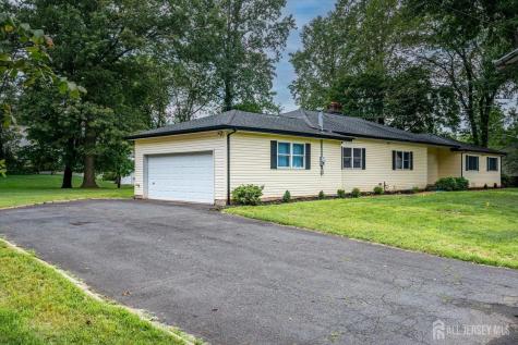 120 Codington Avenue Franklin Twsp NJ 08873