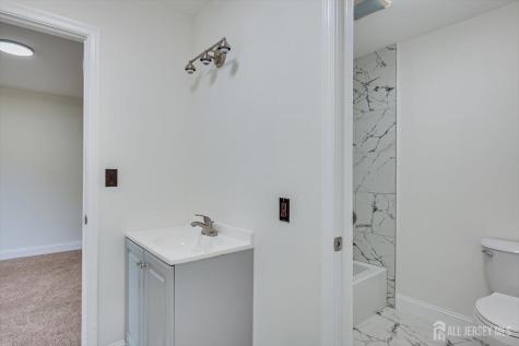 120 Codington Avenue Franklin Twsp NJ 08873