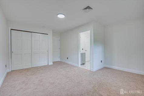 120 Codington Avenue Franklin Twsp NJ 08873