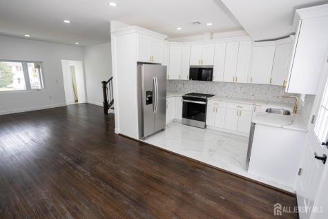 25 Menlo Avenue Menlo Park Terrace NJ 08840