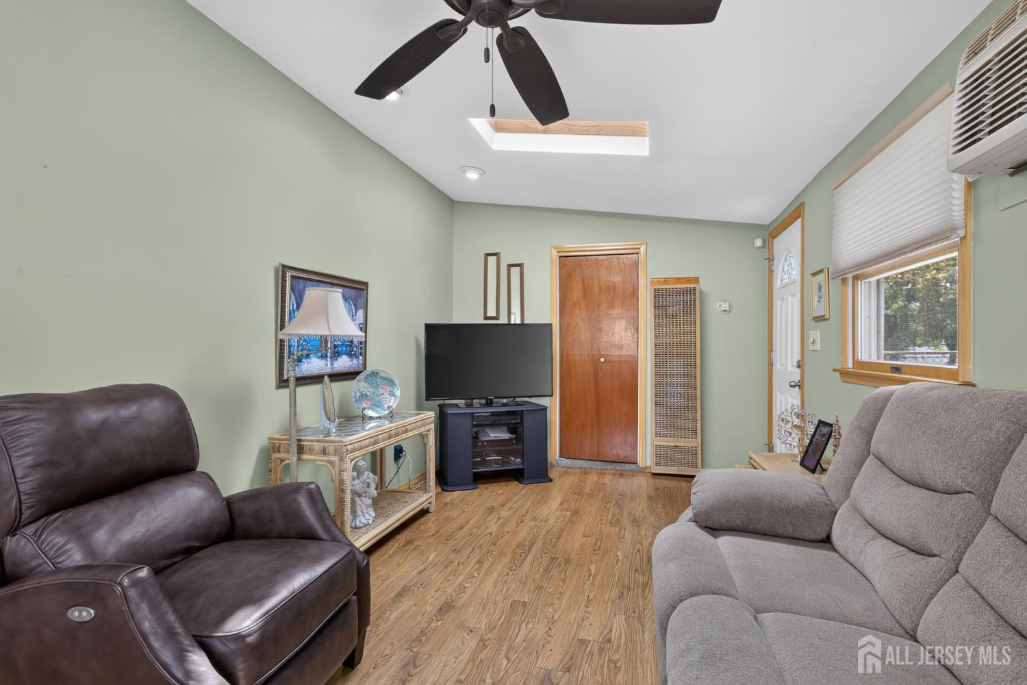 107 Cherry Street Iselin NJ 08830